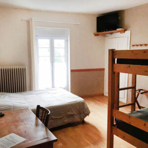 Chambre familiale (2 adultes max. 2 enfants max.)